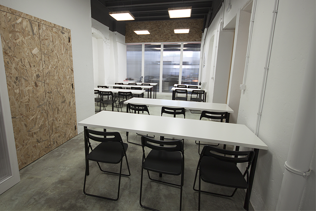 sala-2-2-flocs-coworking-palafrugell